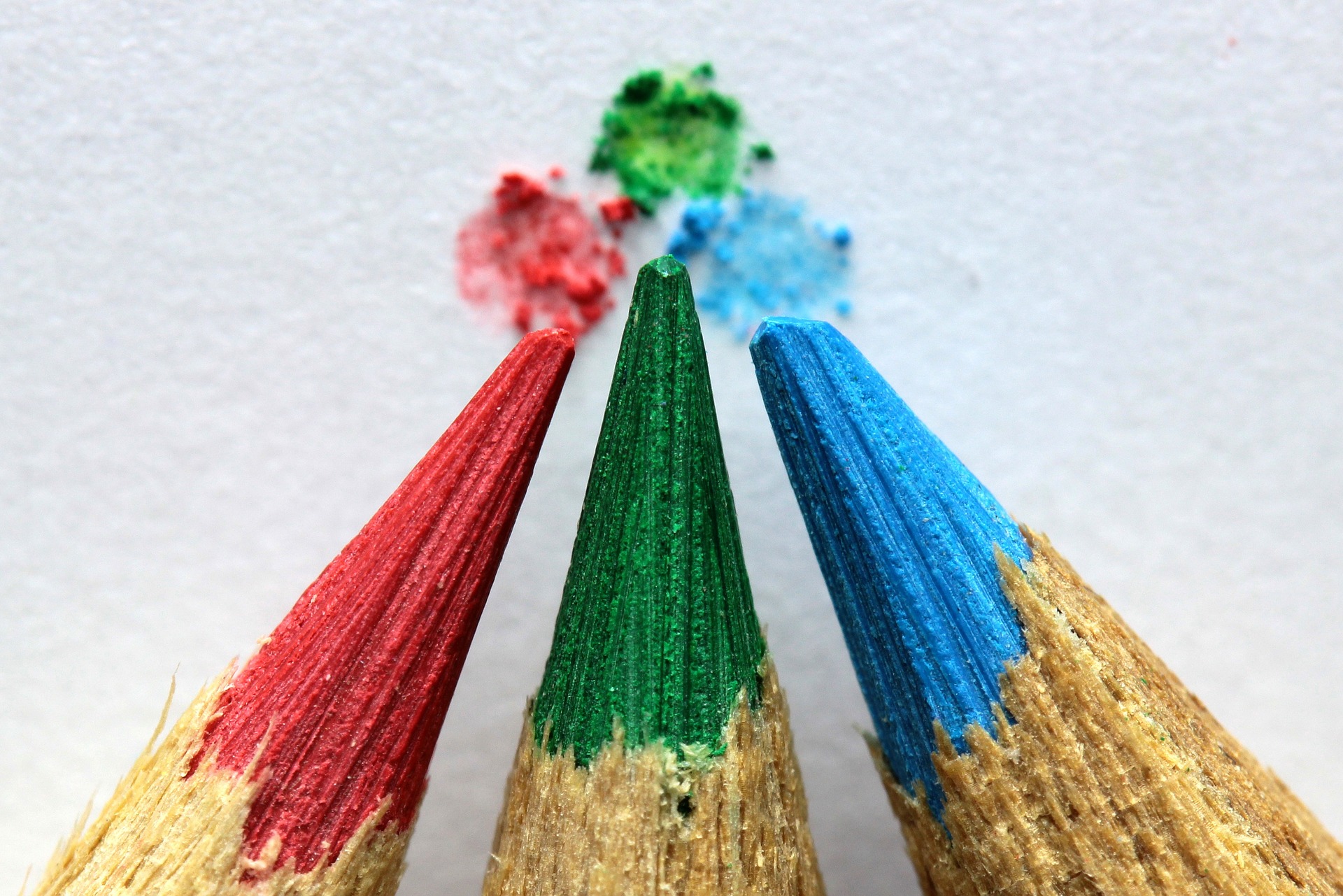 vibrant colors - a web design trend